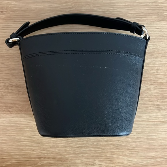 Kate Spade Cameron Small Bucket Bag Black/Gold WKRU6712 D410 01/20 - Picture 2 of 7